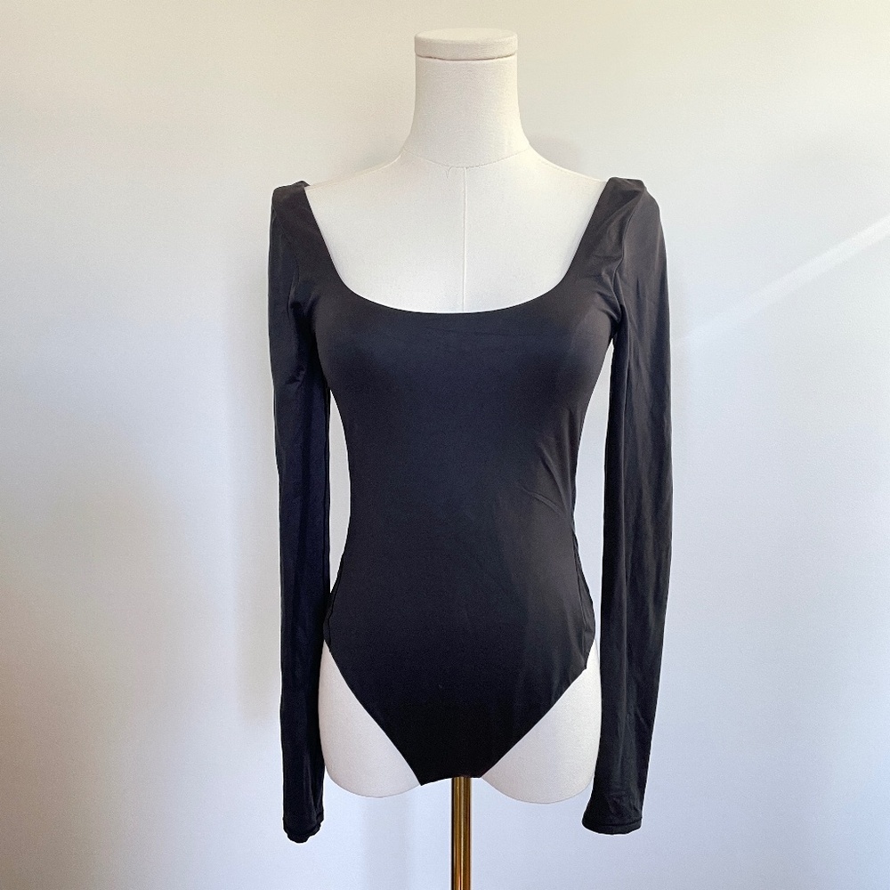 Lululemon‎ Wundermost Nulu Square Neck Womens M Bodysuit Fitted Balletcore Black